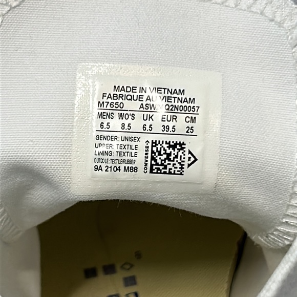 Personally designed basic white converse - Picture 8 of 8